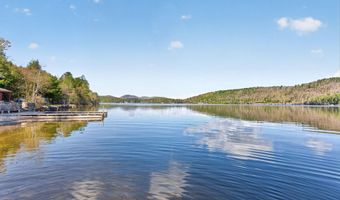 55 Lakeview Dr, Adirondack, NY 12808