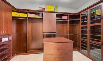 294 W GRAND CANYON Dr, Chandler, AZ 85248