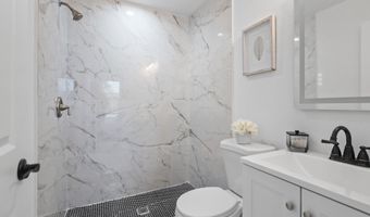 433 N ROBINSON St, Baltimore, MD 21224