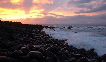 56-135 PUALANI Rd, Hawi, HI 96719