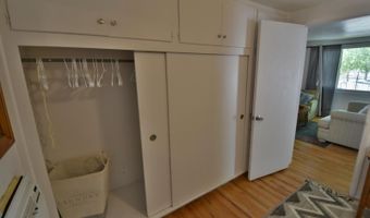 1340 San Mateo Blvd SE Apt 6, Albuquerque, NM 87108