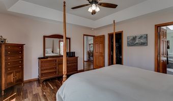 E7009 Jackson Rd, Algoma, WI 54201