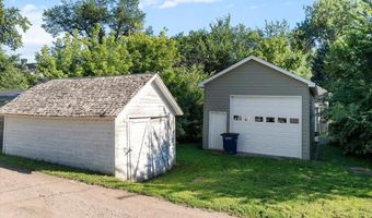823 Harding St, Belle Fourche, SD 57717