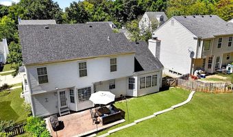 1316 Red Oak Plantation Dr, Ballwin, MO 63021