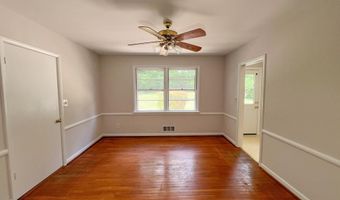 10001 WOODHILL Rd, Bethesda, MD 20817