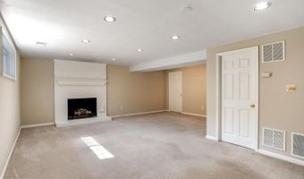 8108 BEECH TREE Rd, Bethesda, MD 20817
