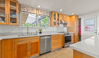 4765 Matsonia Dr, Honolulu, HI 96816