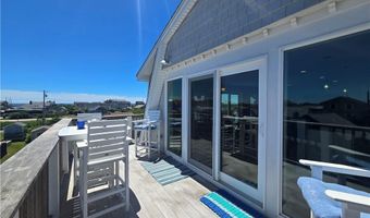 9 Arbeth Rd, Narragansett, RI 02879