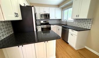 1720 Avondale Ave, Ann Arbor, MI 48103