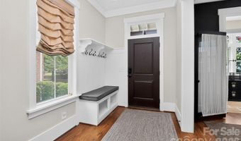 1539 Tippah Park Ct, Charlotte, NC 28205