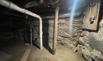 565 River Rd, Anson, ME 04958