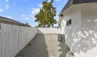 2848 Todd St, Oceanside, CA 92054