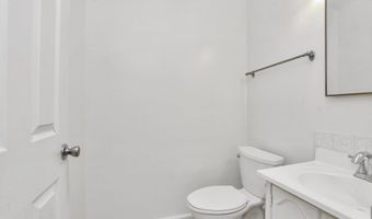 104 Rainier Ln, Antioch, CA 94509