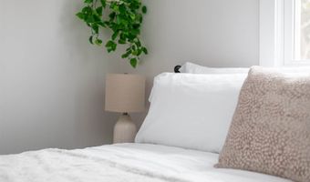 466 Essex St, Bangor, ME 04401