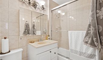 5666 Franklin Avenue 5672, Los Angeles, CA 90028
