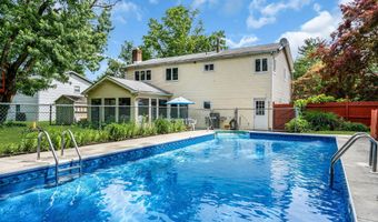 26 Allen Dr, Allentown, NJ 08501