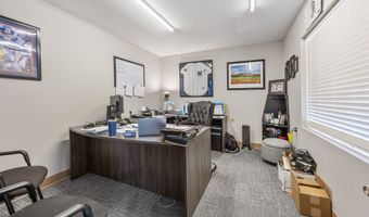 98 Elm St 1, Cheshire, CT 06410
