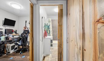 2006 E 16TH St, Cheyenne, WY 82001