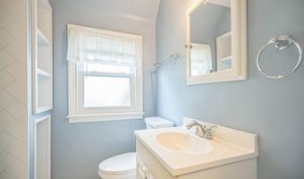 1233 EAST Ave, Abington, PA 19001