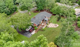 95 Pensacola Ave, Arden, NC 28704