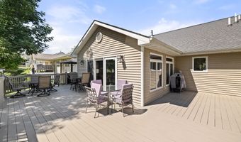 835 S 11th St, Adel, IA 50003
