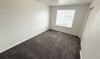 1690 Round Up Rd, Fernley, NV 89408
