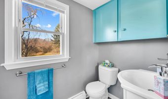 31 Monroe St 4, Branford, CT 06405