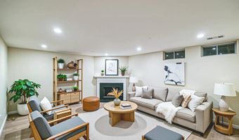 43866 LABURNUM Sq, Ashburn, VA 20147