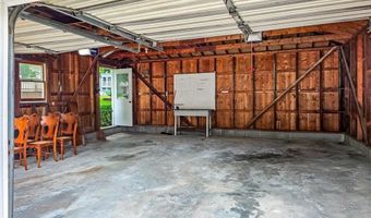 213 W 2nd St, Alma, MO 64001