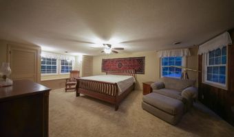 4 Orange Ln, Arkansas City, KS 67005