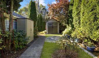 2 Preserved Arnold Ct, Lincoln, RI 02865