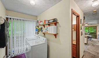 35 Teddyuscung Trl, Albrightsville, PA 18210