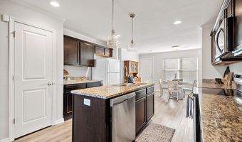 1025 Heritage Way, Benton, AR 72019