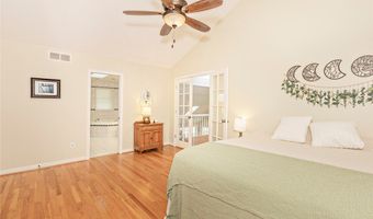 225 Linwood Ln, Aurora, OH 44202