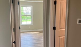 215 Open Meadow Dr, Bardstown, KY 40004