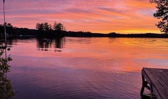 396 Mica Point Rd, Barrington, NH 03825