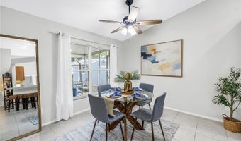 303 LAKEWAY Ln, Apollo Beach, FL 33572