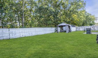47 Deer Run Dr S, Barnegat, NJ 08005