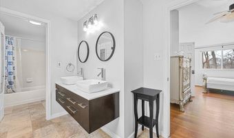 8228 TRIPLE CROWN Rd, Bowie, MD 20715