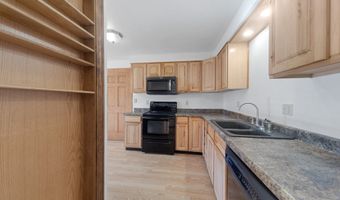 1135 1ST St NE, Bandon, OR 97411