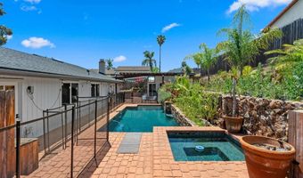 925 Moody Dr, Escondido, CA 92027
