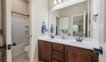 102 Briarstone Dr, Alvarado, TX 76009
