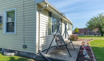 45 Howard St, Austin, IN 47102