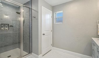 723 GUERNSEY St, Orlando, FL 32804