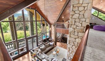 622 Golf Course Rd, Altoona, PA 16601