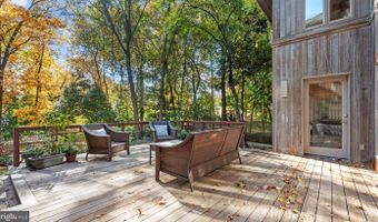 2639 GREENBRIAR Ln, Annapolis, MD 21401