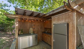 905 Cold Mountain Rd, Lake Toxaway, NC 28747