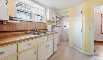 42169 N Lake Ave, Antioch, IL 60002