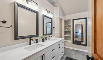 618 OAKHURST Dr, Cheyenne, WY 82009