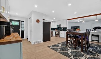 4711 Diane Dr, Ashtabula, OH 44004